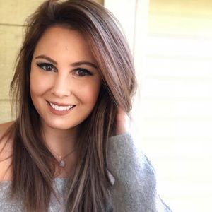 Meet your Posher, Victoria